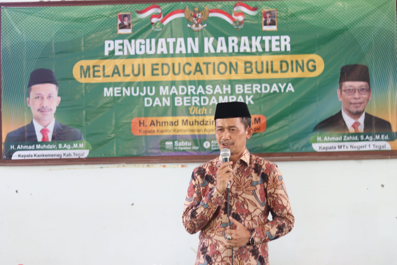 Penguatan Karakter melalui Education Building, Kakan Kemenag Kab Tegal Dorong Kebahagiaan Guru sebagai Pondasi Madrasah Berdaya